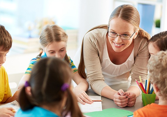 kids and therapist